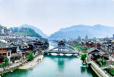 湖南鳳凰環(huán)衛(wèi)保潔、市政設(shè)施維護(hù)項(xiàng)目